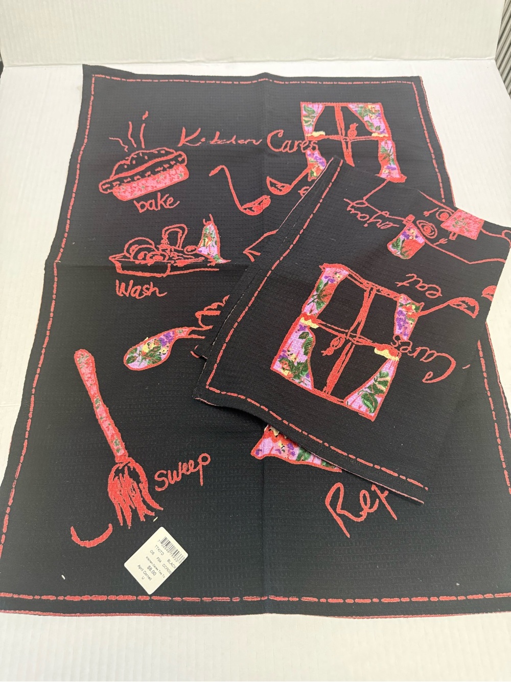 April Cornell Black and Pink Kitchen Linen Set